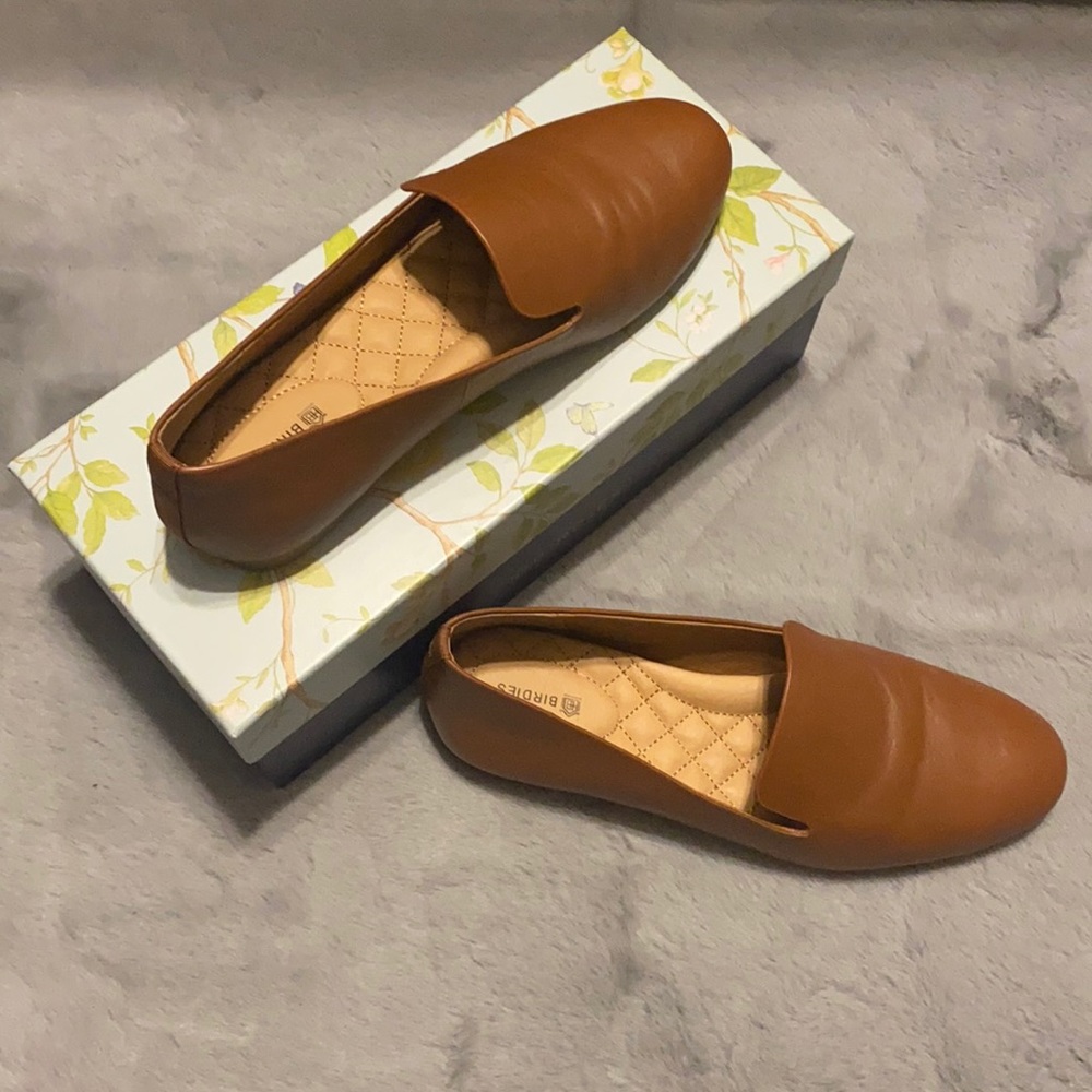 Birdies leather flats ! Got them new in box, worn 2 or 3 times.  So comfy!